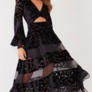 Chic Black Long Sleeve Dress